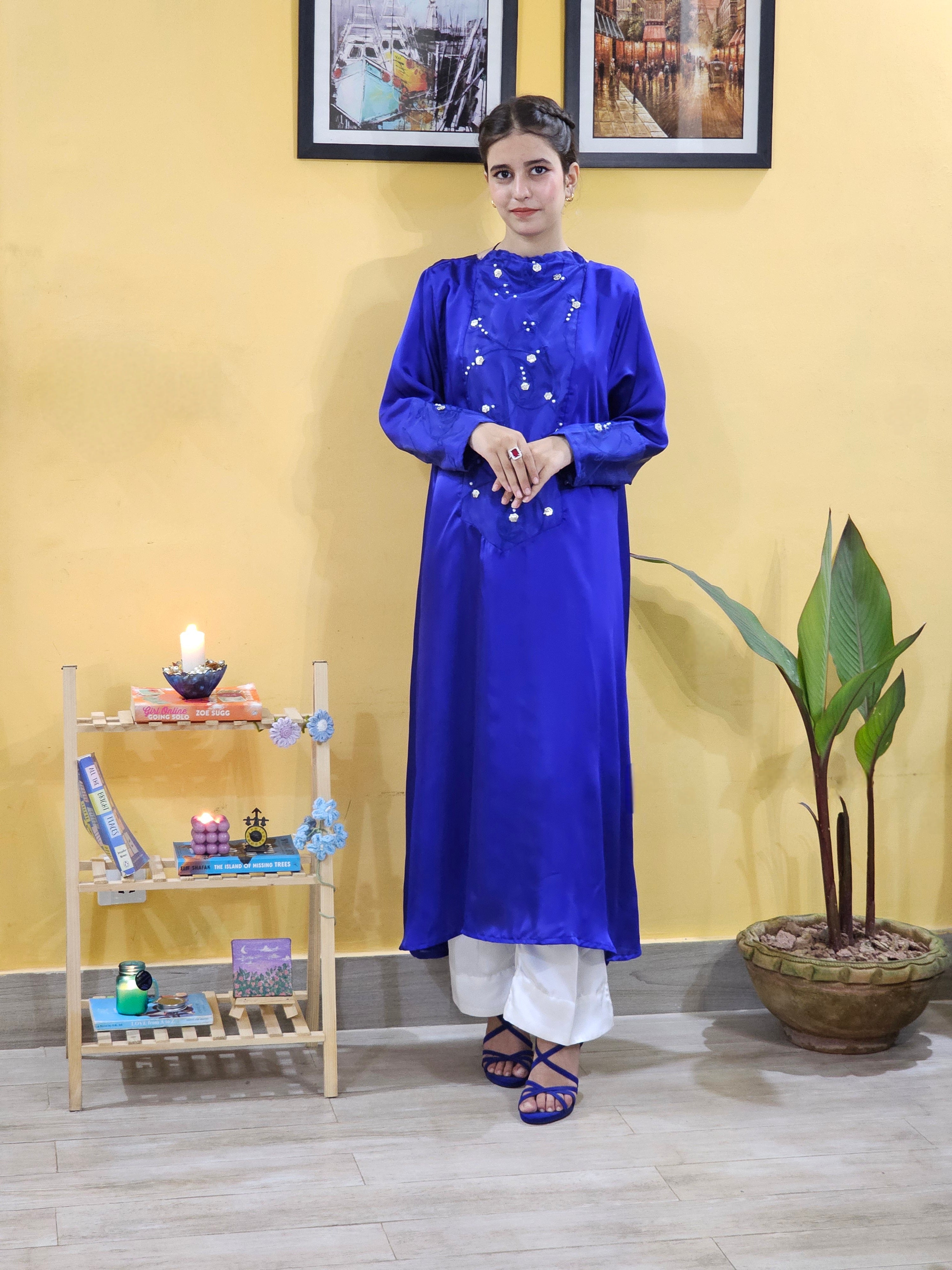 Tie Back Neck A-Line Couture Shirt in Short Silk