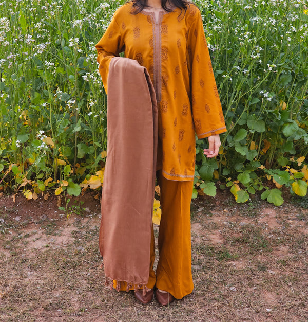 Marina 3-Piece Suit with Motifs in Self