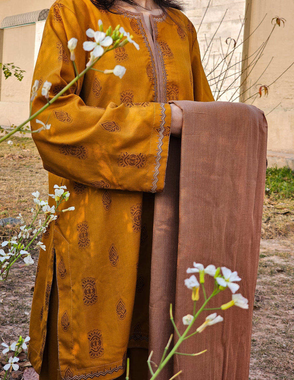 Marina 3-Piece Suit with Motifs in Self