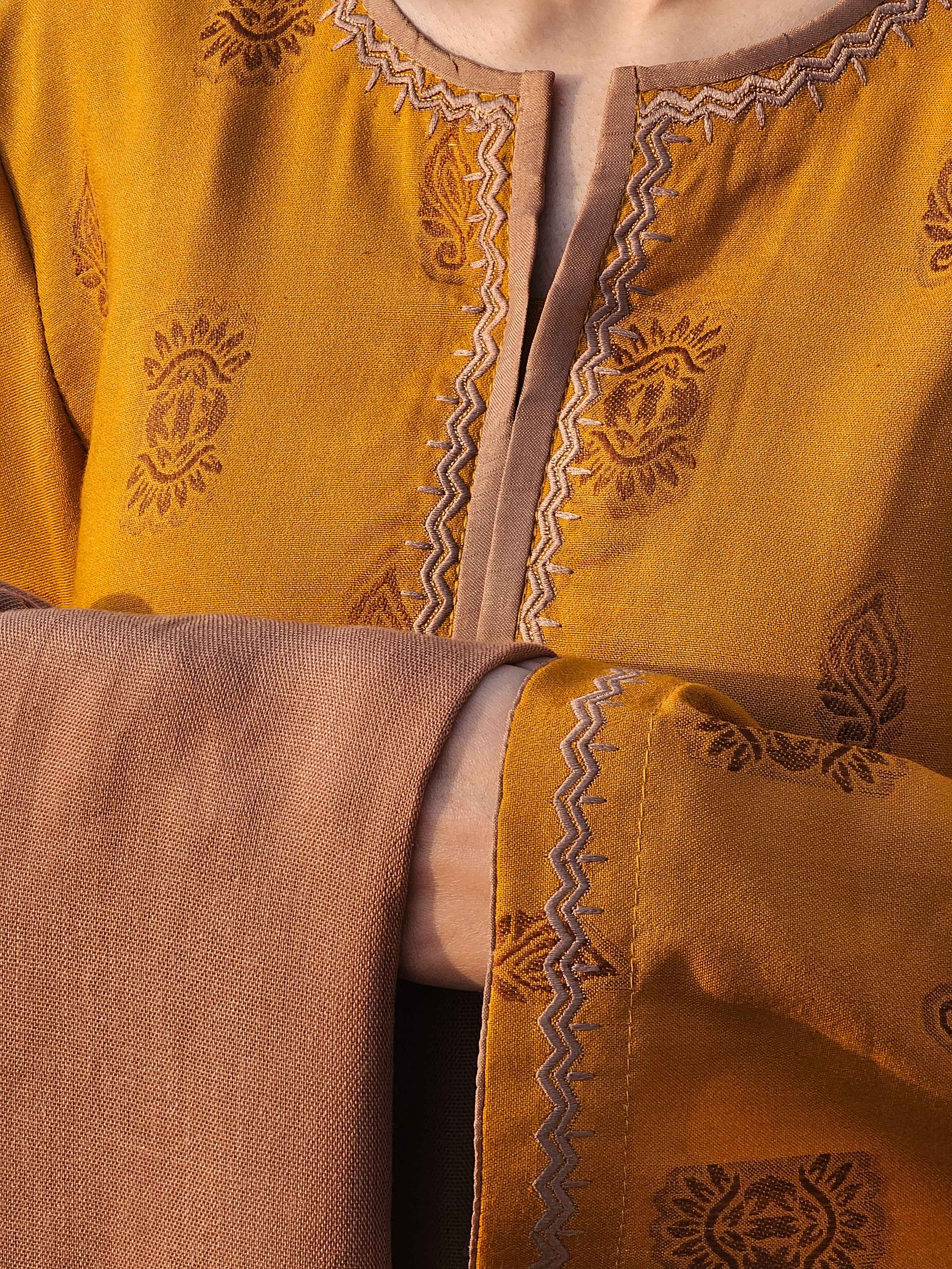 Marina 3-Piece Suit with Motifs in Self