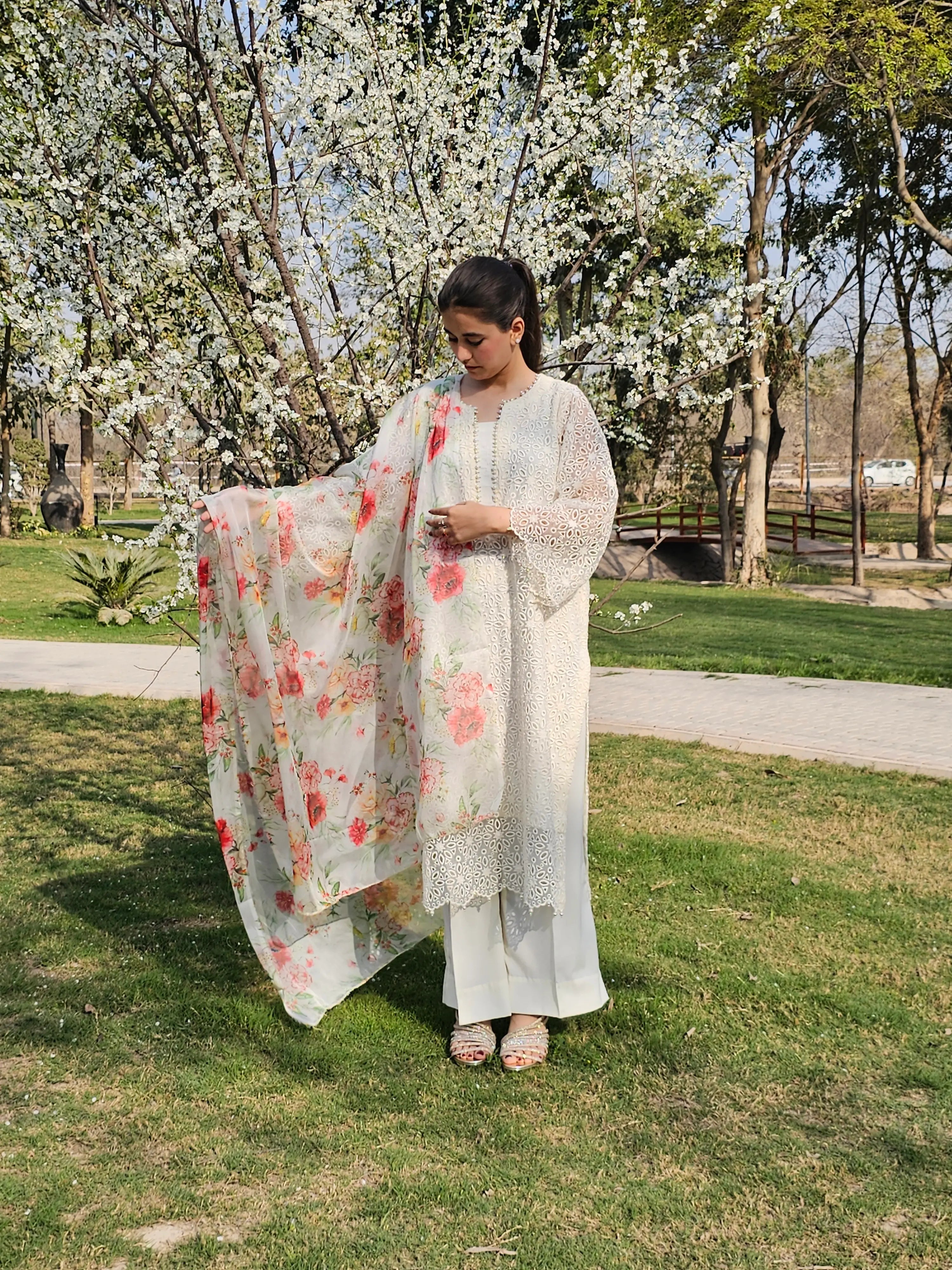 Ivory 3 Piece Suit With Chikankari Shirt & Grip Trousers